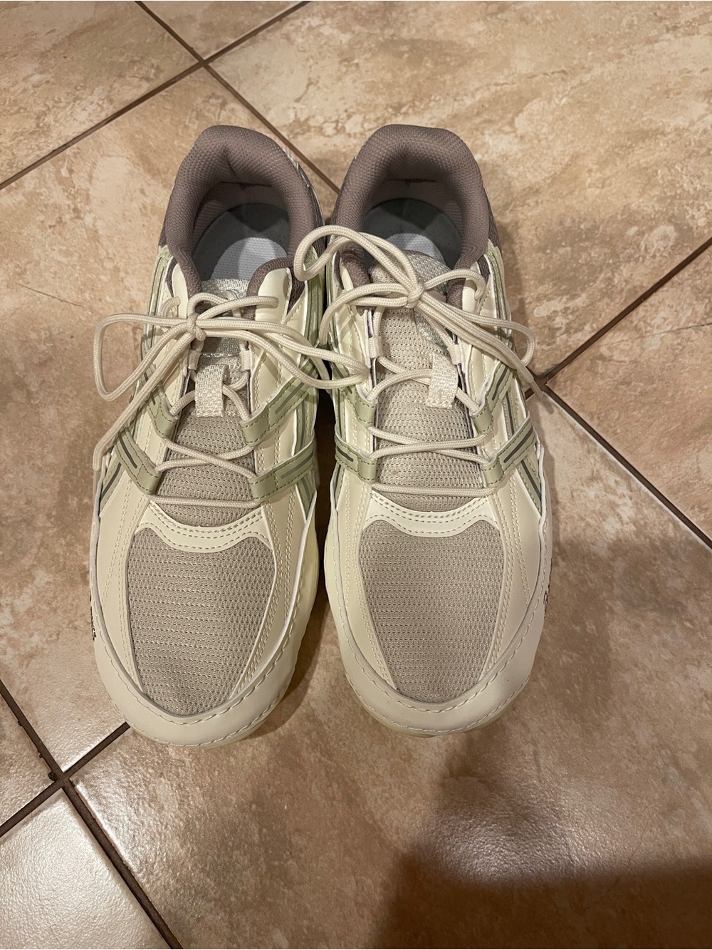 ASICS hypersync - Picture 3 of 9